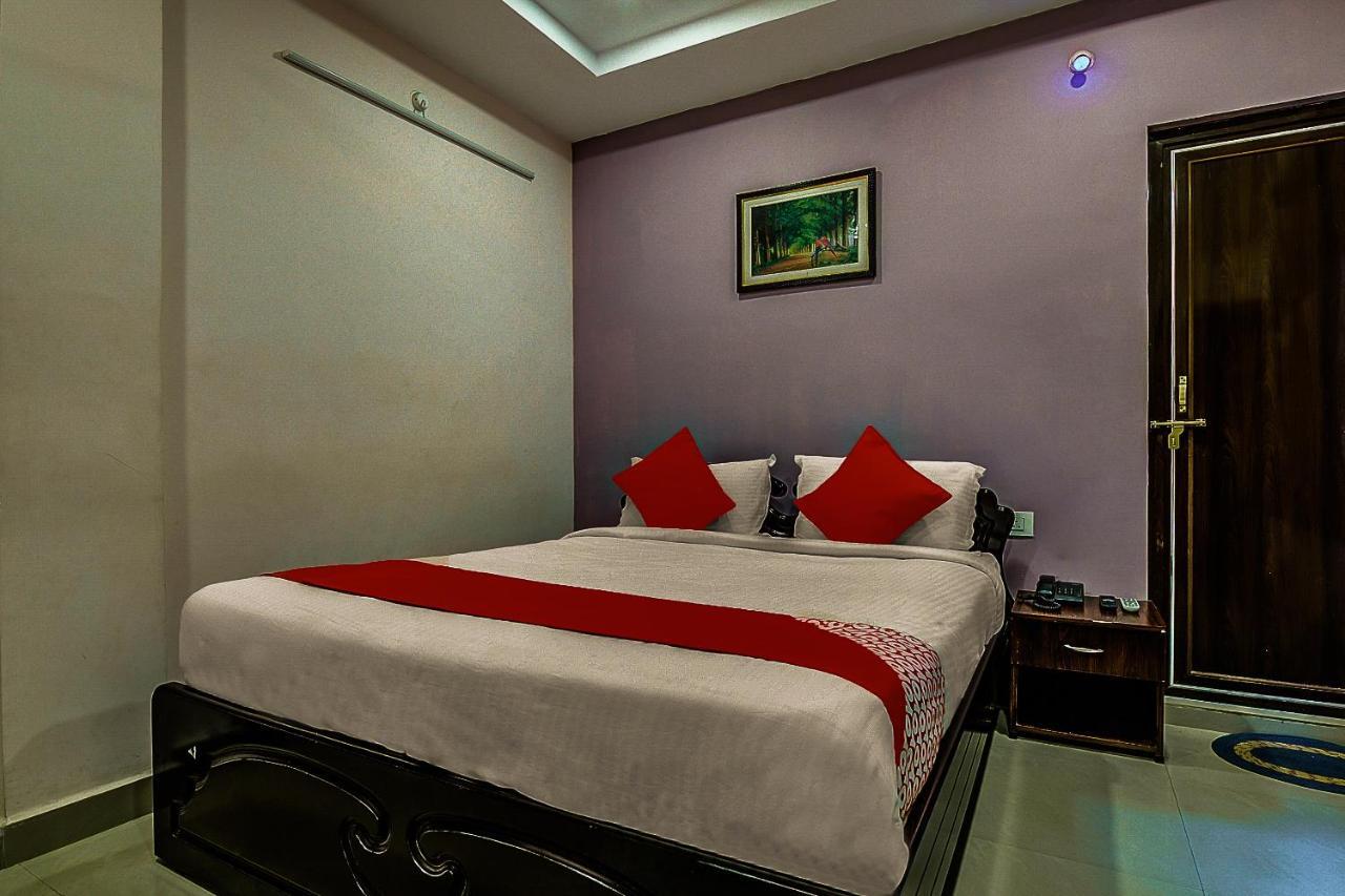 Oyo 8929 Stay Siddhartha Residency Jalaripeta ภายนอก รูปภาพ